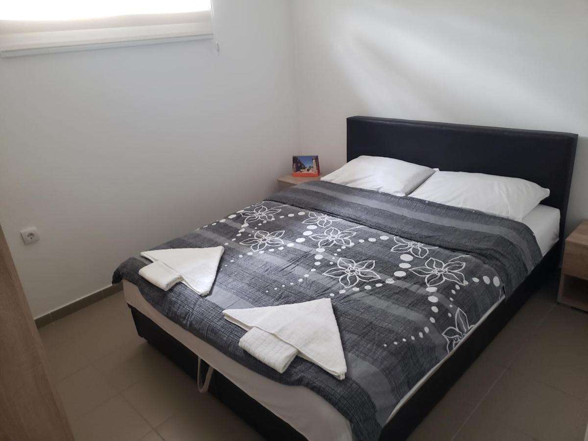 Apartmani Pajic 雅戈丁那 外观 照片